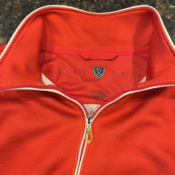 🌿Nike Golf men’s 3/4 zip pullover, size L, red🌿 - Picture 4 of 4